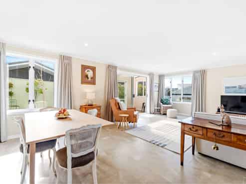 41 Aurora Avenue, Snells Beach