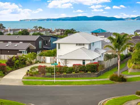 41 Aurora Avenue, Snells Beach