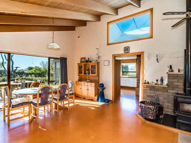 6 Belford Court, Paraparaumu