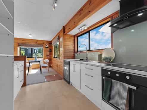 41B Salisbury Road, Birkdale