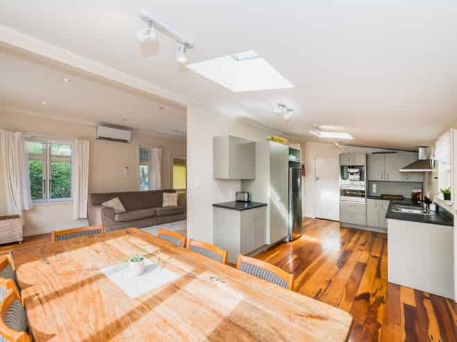 188 Main Road South, Raumati South