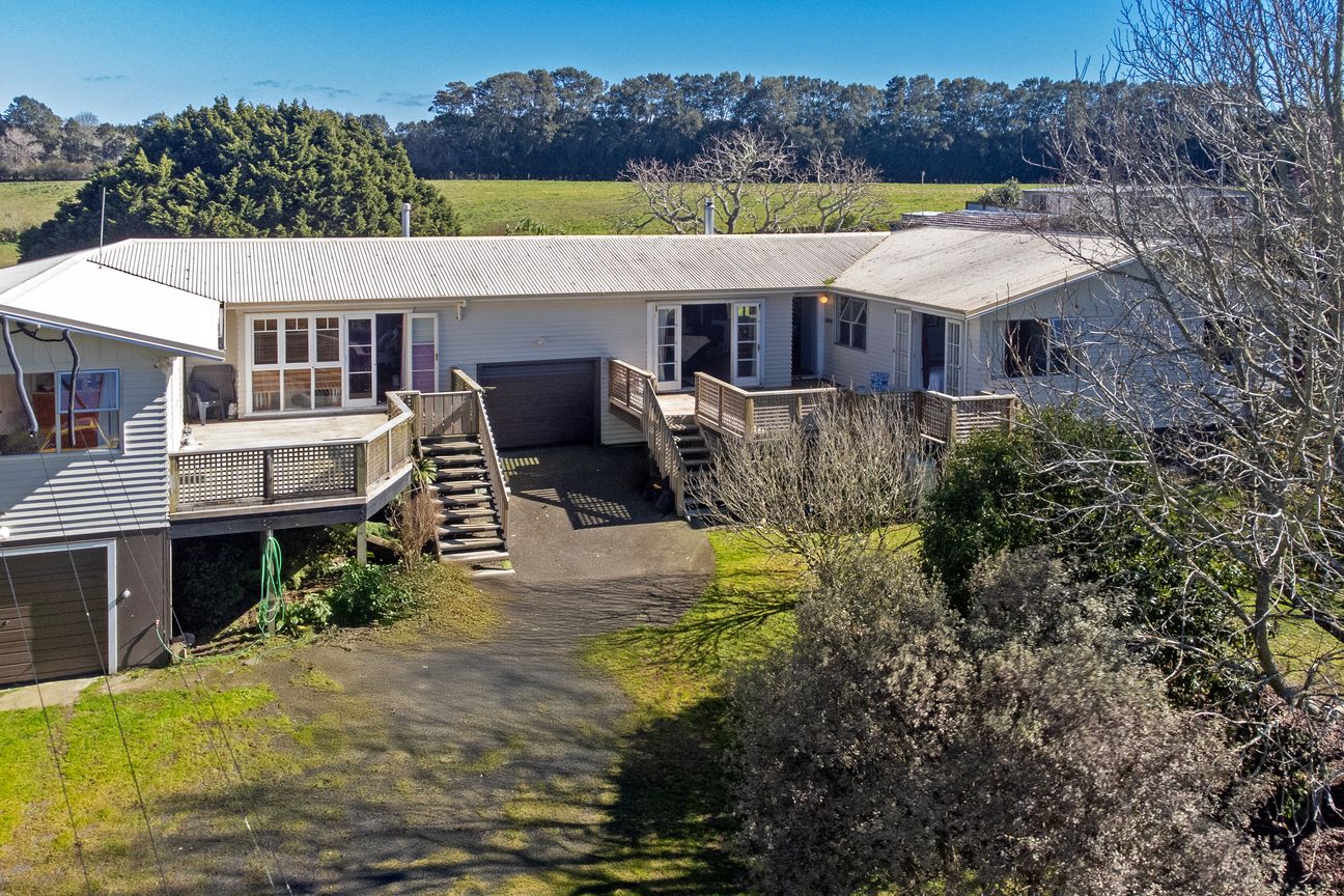 UNDER OFFER! BACK UP WELCOME Home & Income! - Aanzicht 6