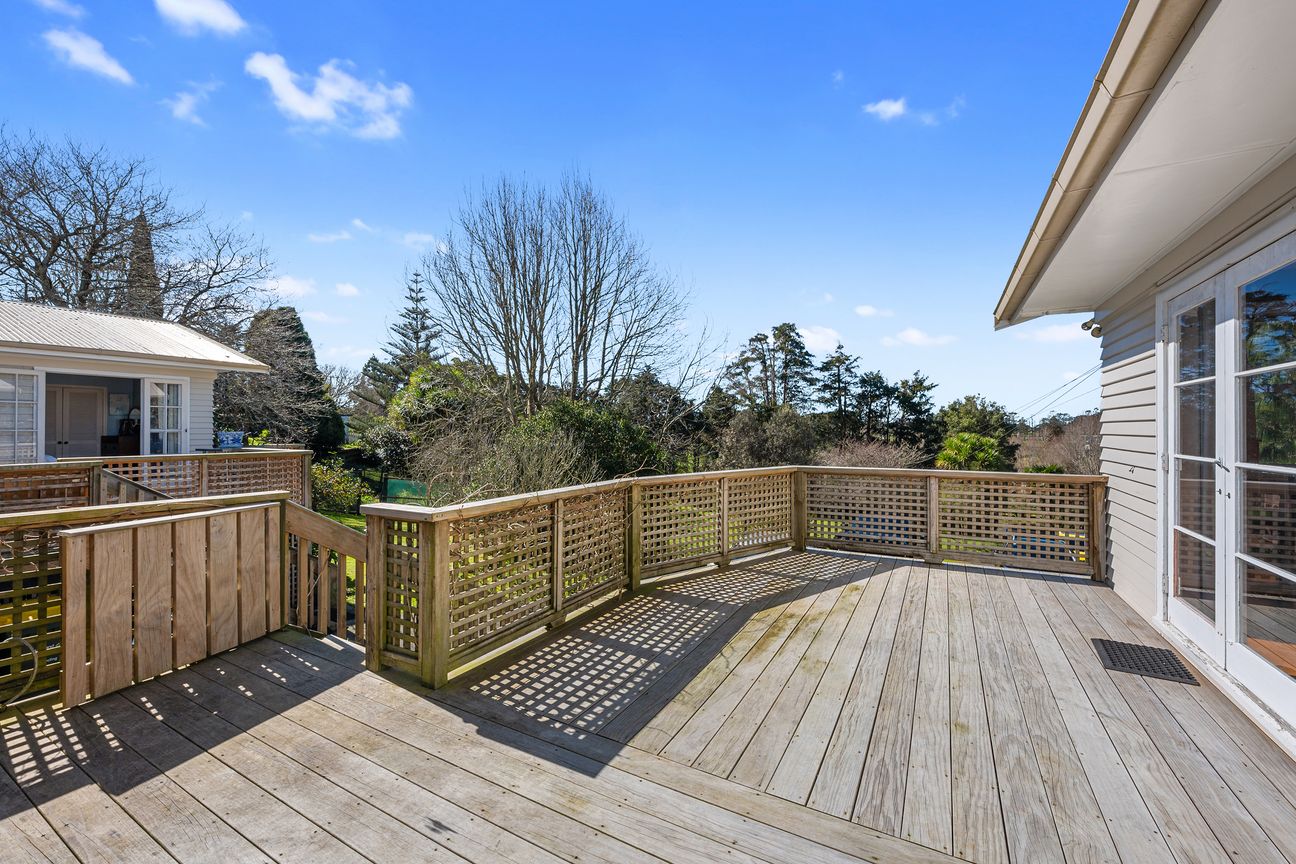 UNDER OFFER! BACK UP WELCOME Home & Income! - Aanzicht 5