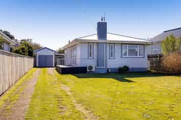 16 Grey Street, Hawera