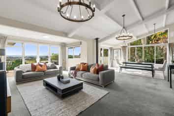 37 Brookfield Terrace, Brookfield