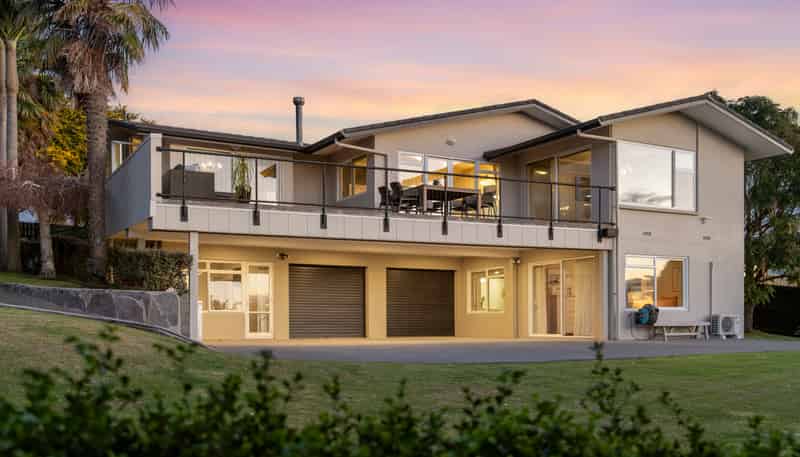 37 Brookfield Terrace, Brookfield