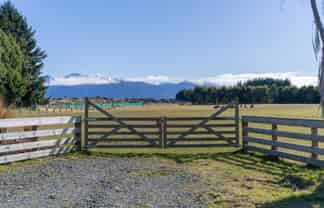 235 Sinclair Road, Te Anau