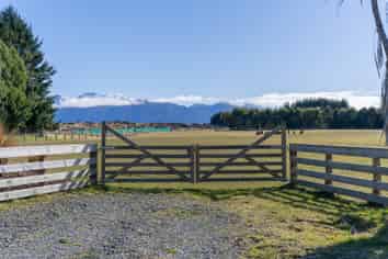 235 Sinclair Road, Te Anau