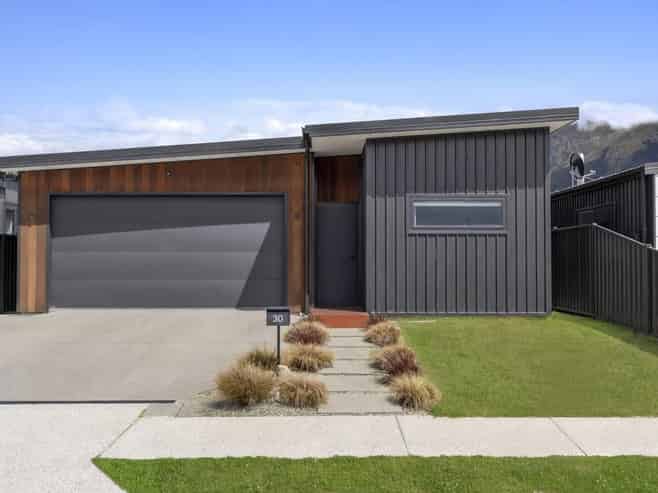 30 Dunn Street, Lake Hawea