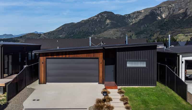 30 Dunn Street, Lake Hawea