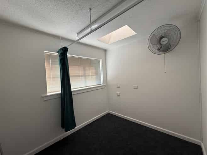 High-Profile First-Floor Tenancy in Strowan