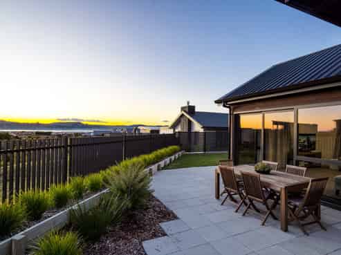 48 Ngaru Crescent, Wharewaka