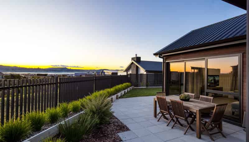 48 Ngaru Crescent, Wharewaka