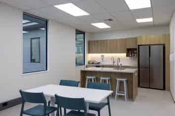 MEDICAL SPECIALISTS AND RELATED OFFICE TENANTS
