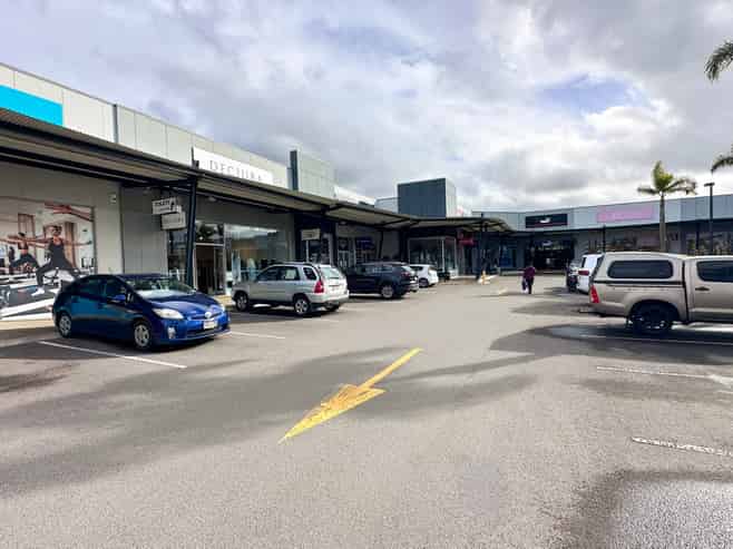 Primo Papamoa Retail