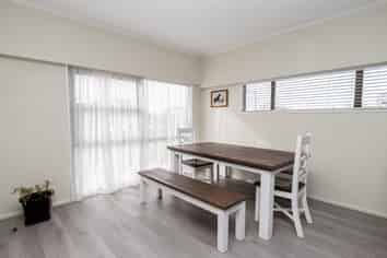 2 McQuarrie Place, Ngatea