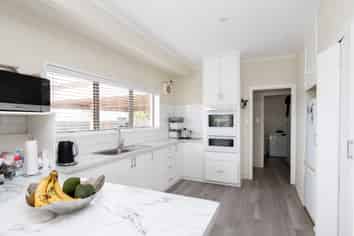 2 McQuarrie Place, Ngatea