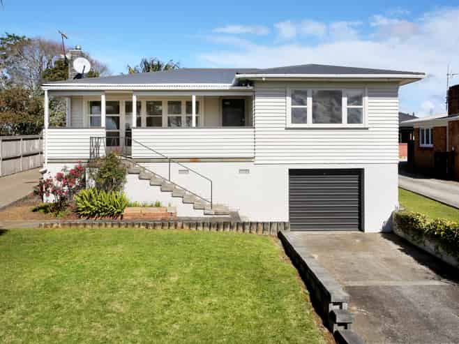 26 Lawrie Avenue, Pukekohe