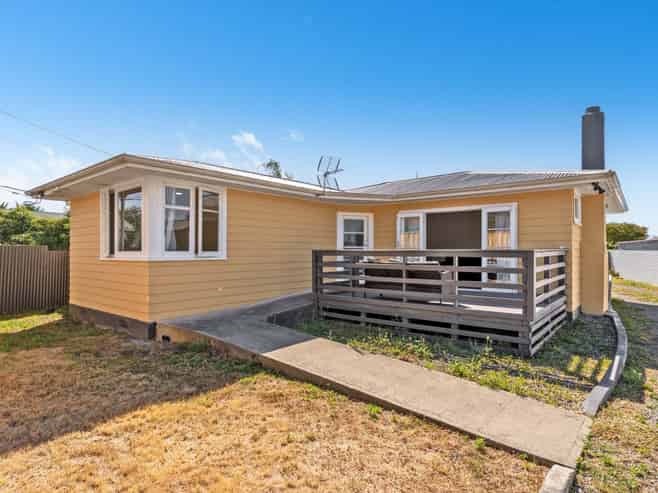 11 River Road, Masterton