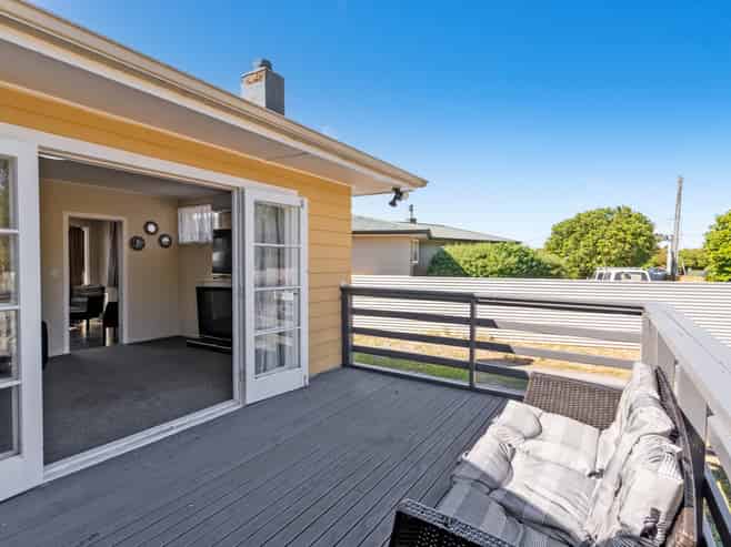 11 River Road, Masterton