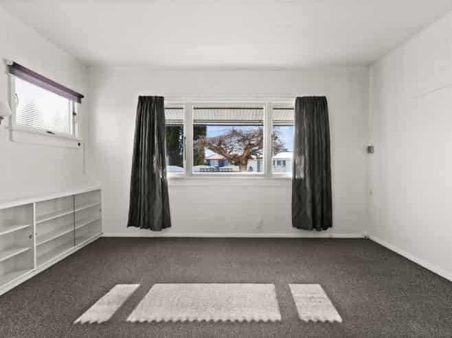 210 Mcleod Street, Camberley