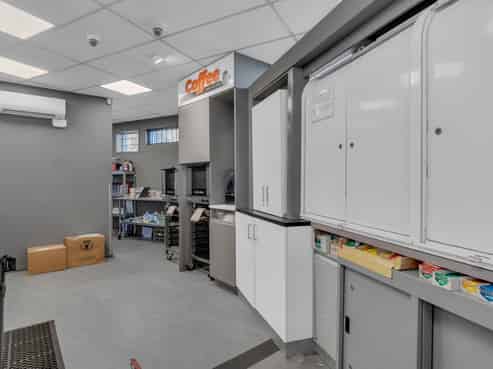 High-profile West Coast fuel station investment