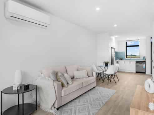 17-35 Raukohekohe Road, Wiri