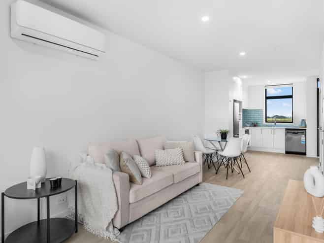 17-35 Raukohekohe Road, Wiri