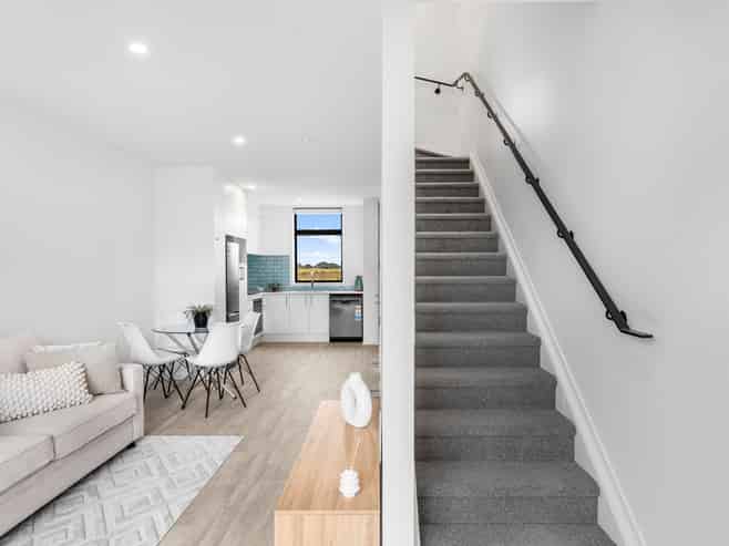 17-35 Raukohekohe Road, Wiri