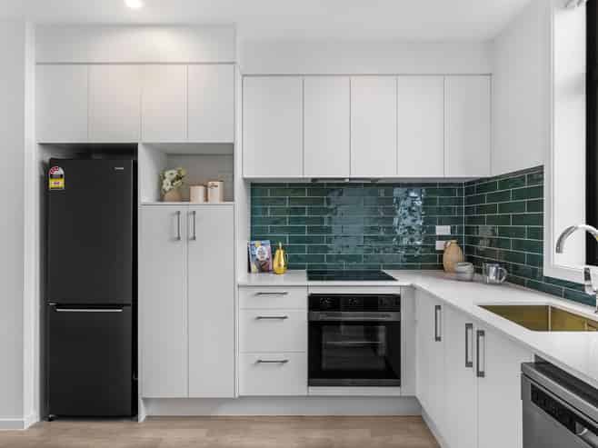 17-35 Raukohekohe Road, Wiri