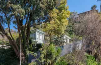 3 Hornsey Road, Bluff Hill