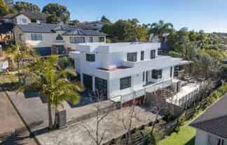 29 Tenbless Court, Unsworth Heights