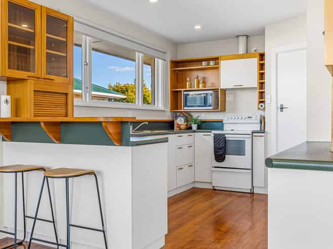 175 Grimseys Road, Redwood