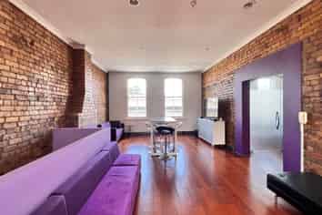 CHARACTER PONSONBY OFFICE
