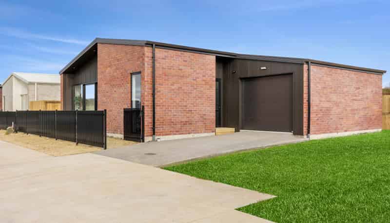 16 One Haruru Street, Cambridge