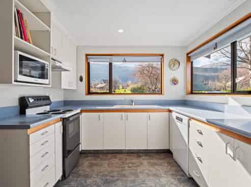 42 Adamson Drive, Arrowtown