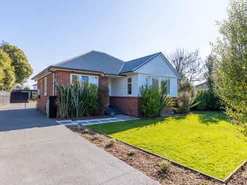 36 Piko Crescent, Riccarton