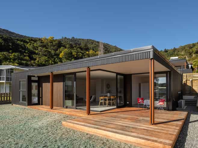 12B Russell Street, Picton