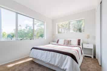 1/1720 Great North Road, Avondale