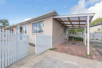 1/1720 Great North Road, Avondale