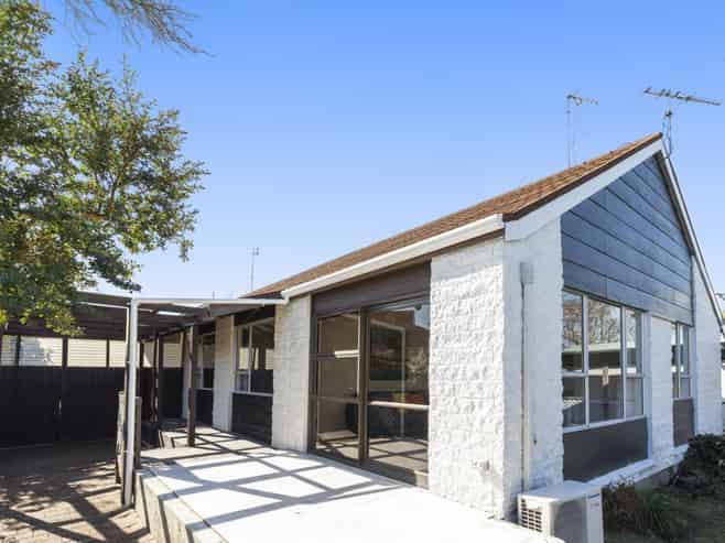 12A Steadman Road, Russley