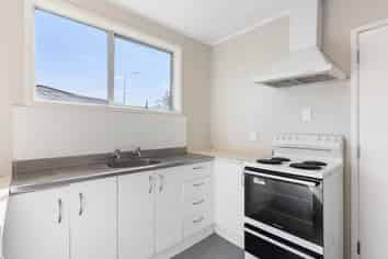 292 Mahia Road, Weymouth