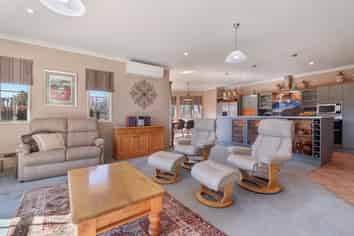 130 Merton Road, Fernside