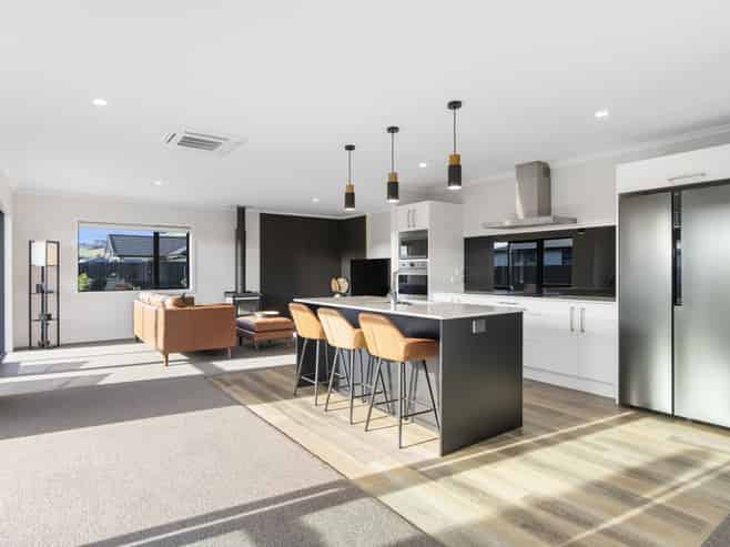 27 Cemetery Road, East Taieri