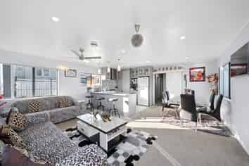 2/86 Alfriston Road, Manurewa East