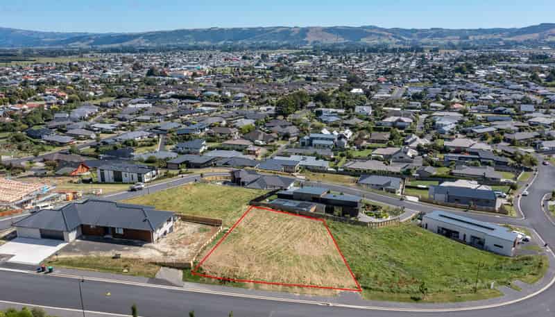 48 Irwin Logan Drive, Mosgiel