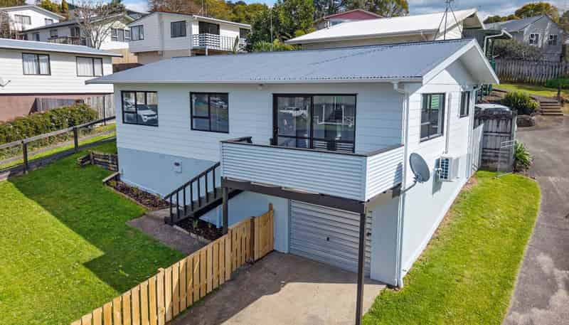 64A Eden Terrace, Kamo