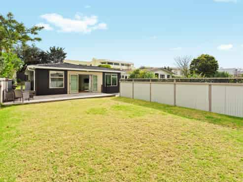 50 Seaview Road, Paraparaumu Beach