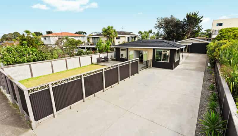 50 Seaview Road, Paraparaumu Beach