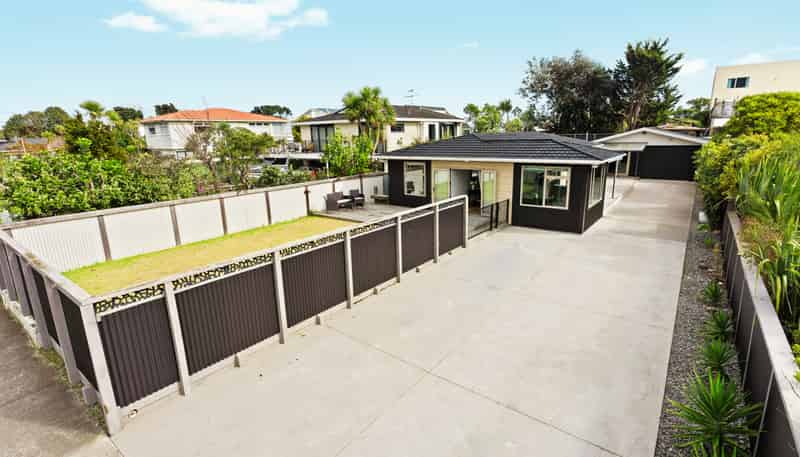 50 Seaview Road, Paraparaumu Beach